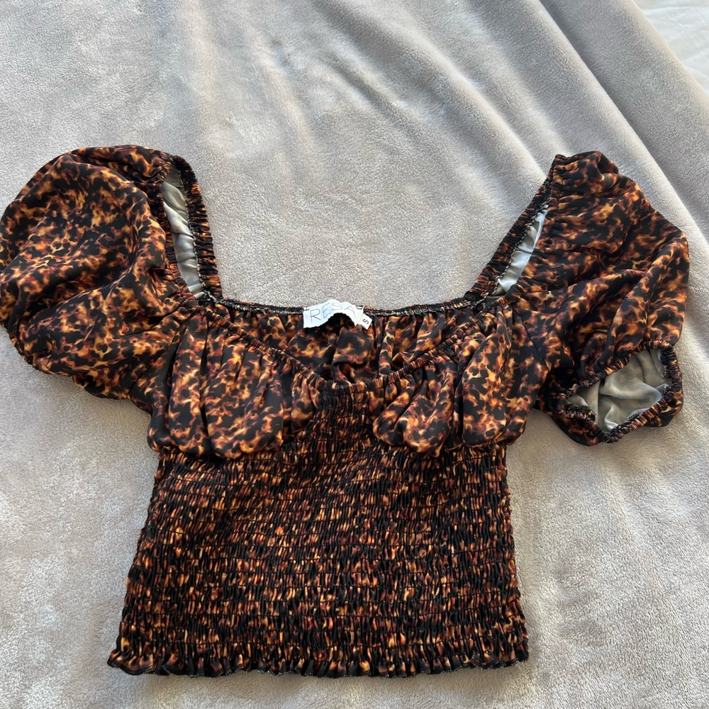 Revolve puff sleeve top